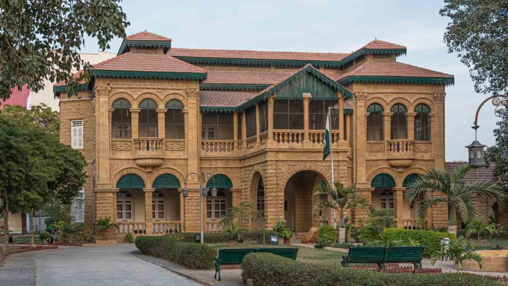 15 Best Picnic Points in Karachi You Need to Visit!